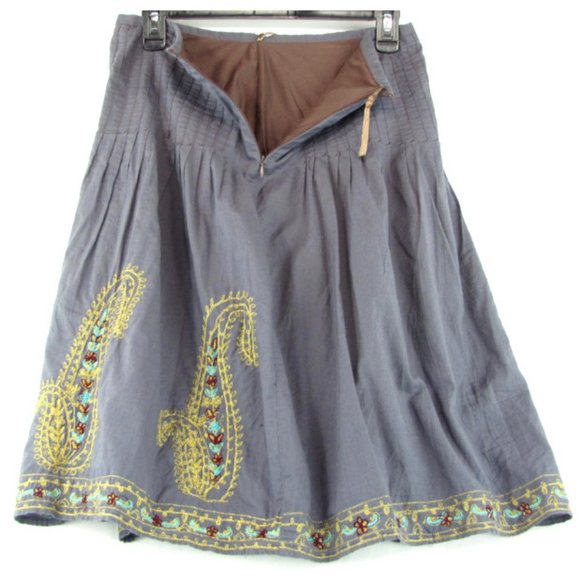 SALE! Floral Flare Gray Midi Knee Skirt - Picture 2 of 2